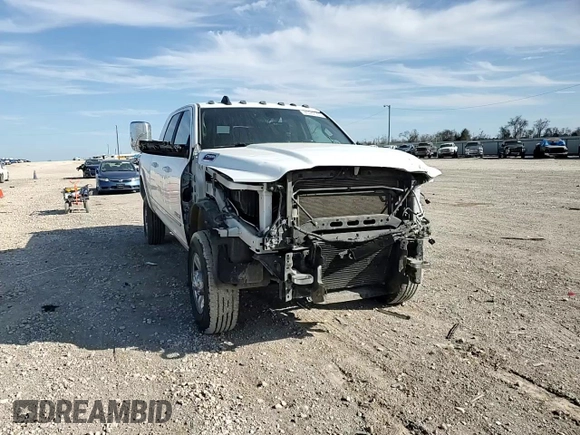2022 Ram 2500 Limited with VIN 3C6UR5TL1NG391969, listed as a Copart auction lot 45242165 with 147,035 mi miles and Salvage title. Bid and sale history available at DreamBid. Image 11.