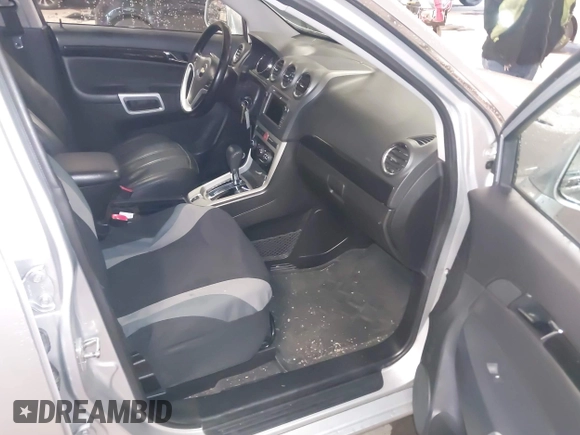 2014 Chevrolet Captiva Sport LTZ with VIN 3GNAL4EK6ES579015, listed as a IAAI auction lot 41704808 with 107,492 mi miles. Bid and sale history available at carsss.com. Image 5.