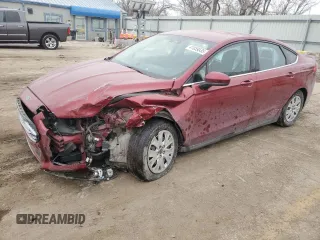 2013 Ford Fusion S with VIN 3FA6P0G76DR215256, listed as a Copart auction lot 41859535 with 182,239 mi miles and Salvage Title. Bid and sale history available at carsss.com. Image 1.