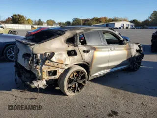 2020 BMW X4 M Competition z VIN 5YMUJ0C07LLA99617, wystawiony jako Copart lot #76339884 z przebiegiem Nie podano mil oraz Szkoda całkowita • Salvage title. Historia ofert i sprzedaży dostępna na DreamBid. Obrazek 3.