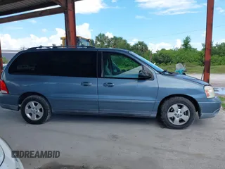 2004 Ford Freestar SES z VIN 2FMZA576X4BA05461, wystawiony jako IAAI lot #42255432 z przebiegiem 115 971 mil mil oraz . Historia ofert i sprzedaży dostępna na DreamBid. Obrazek 13.