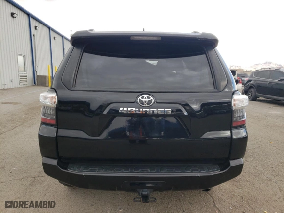 2021 Toyota 4Runner SR5 with VIN JTEEU5JR7M5247640, listed as a Copart auction lot 76737194 with 81,958 mi miles and Salvage Title. Bid and sale history available at carsss.com. Image 6.