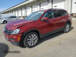 2019 Volkswagen Tiguan S z VIN 3VV1B7AX1KM084026, wystawiony jako Copart lot #49649685 z przebiegiem 84 736 mil mil oraz Szkoda całkowita • Salvage title. Historia ofert i sprzedaży dostępna na DreamBid. Obrazek 1.