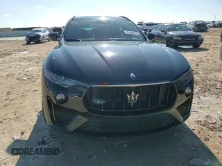 2019 Maserati Levante GranSport with VIN ZN661XUS2KX318545, listed as a Copart auction lot 42400514 with 37,524 mi miles. Bid and sale history available at carsss.com. Image 11.