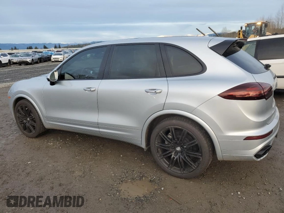 2016 Porsche Cayenne Turbo z VIN WP1AC2A22GLA88192, wystawiony jako Copart lot #86854034 z przebiegiem 42 288 mil mil oraz Szkoda całkowita • Salvage title. Historia ofert i sprzedaży dostępna na DreamBid. Obrazek 2.