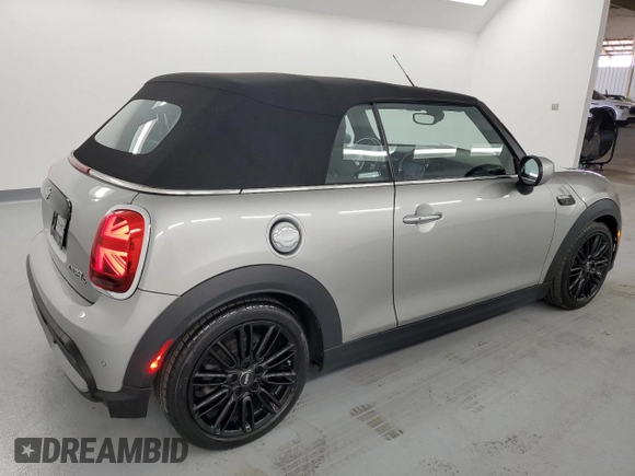 2024 MINI Convertible Cooper S with VIN WMW43DL07R3R76135, listed as a Copart auction lot 72654734 with 22,574 mi miles and Clean title. Bid and sale history available at DreamBid. Image 3.