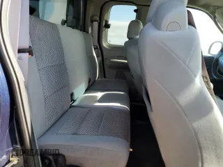 2003 Ford F-150 XL z VIN 2FTRX17W63CA80033, wystawiony jako Copart lot #58432895 z przebiegiem 111 133 mil mil oraz Szkoda całkowita • Salvage title. Historia ofert i sprzedaży dostępna na DreamBid. Obrazek 10.