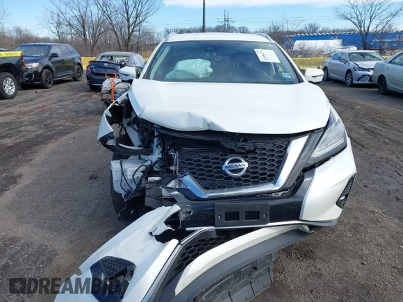 2021 Nissan Murano SL with VIN 5N1AZ2CSXMC146599, listed as a IAAI auction lot 41556475 with 40,113 mi miles and . Bid and sale history available at DreamBid. Image 12.