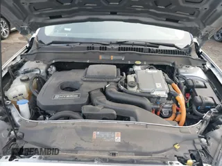 2020 Ford Fusion SE with VIN 3FA6P0LU4LR254714, listed as a IAAI auction lot 41507370 with 40,860 mi miles and . Bid and sale history available at carsss.com. Image 10.