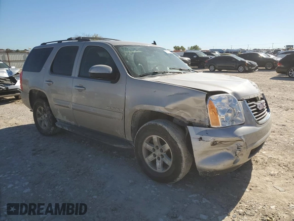 2008 GMC Yukon SLT w/4SB with VIN 1GKFC13068J116011, listed as a Copart auction lot 81427084 with 0 mi miles and Salvage Title. Bid and sale history available at carsss.com. Image 4.