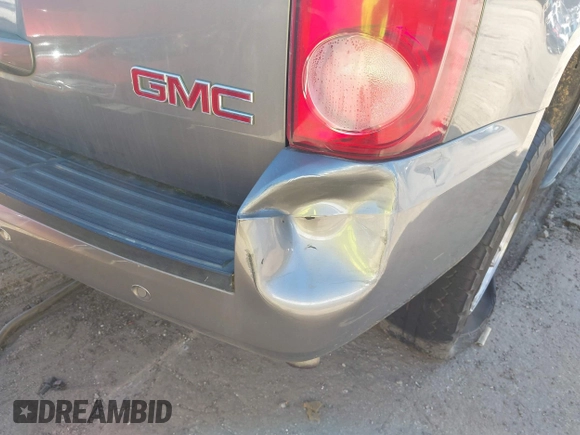 2007 GMC Yukon SLT z VIN 1GKFC13007J138584, wystawiony jako IAAI lot #41750793 z przebiegiem Nie podano mil oraz . Historia ofert i sprzedaży dostępna na DreamBid. Obrazek 16.