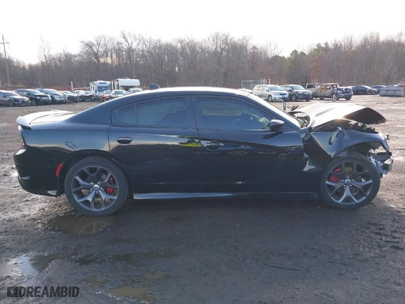 2019 Dodge Charger GT with VIN 2C3CDXHG3KH693113, listed as a IAAI auction lot 41028092 with 111,199 mi miles. Bid and sale history available at carsss.com. Image 12.