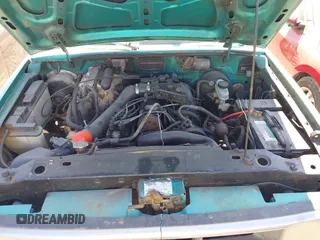 1994 Ford Ranger Splash with VIN 1FTCR10A8RPB83251, listed as a IAAI auction lot 41552632 with 211,719 mi miles. Bid and sale history available at carsss.com. Image 10.