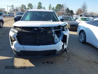 2024 Chevrolet Traverse FWD LT with VIN 1GNERGKS0RJ153334, listed as a IAAI auction lot 41415616 with 8,340 mi miles and . Bid and sale history available at DreamBid. Image 12.