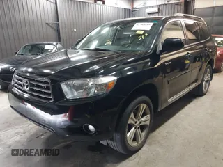 2009 Toyota Highlander Sport with VIN JTEES43A492140190, listed as a IAAI auction lot 41704919 with 137,973 mi miles and . Bid and sale history available at DreamBid. Image 2.