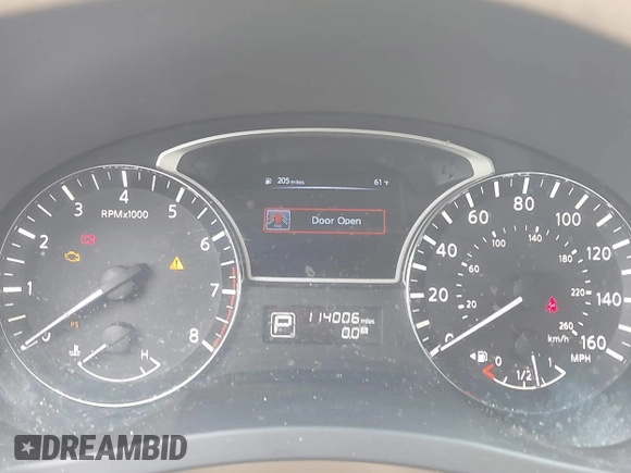 2014 Nissan Altima SV with VIN 1N4AL3AP9EN363762, listed as a IAAI auction lot 42128232 with 114,006 mi miles and . Bid and sale history available at carsss.com. Image 7.