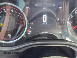 2019 Dodge Challenger R/T z VIN 2C3CDZBT7KH743559, wystawiony jako Copart lot #57719175 z przebiegiem 48 434 mil mil oraz Szkoda całkowita • Salvage title. Historia ofert i sprzedaży dostępna na DreamBid. Obrazek 8.