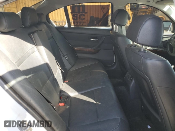 2010 BMW 3 Series 335i with VIN WBAPM7C59AA367071, listed as a Copart auction lot 42583825 with 165,386 mi miles and Salvage title. Bid and sale history available at DreamBid. Image 10.