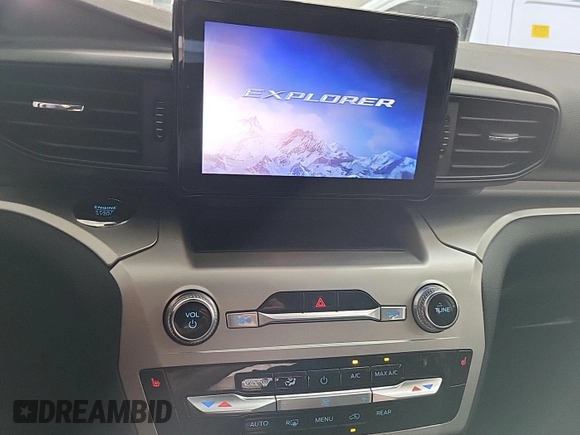 2022 Ford Explorer XLT с VIN 1FMSK8DH9NGB01260, выставлен на аукционе IAAI как лот 42748134 с пробегом 25 828 миль миль и . История ставок и продаж доступна на DreamBid. Изображение 30.