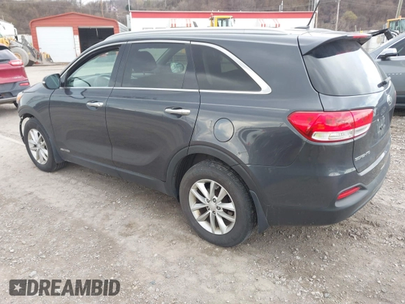 2018 Kia Sorento LX V6 with VIN 5XYPGDA57JG368022, listed as a IAAI auction lot 41853491 with 173,830 mi miles. Bid and sale history available at carsss.com. Image 3.