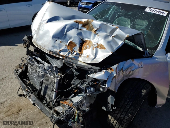 2007 Hyundai Azera SE with VIN KMHFC46F57A201980, listed as a Copart auction lot 74619494 with 0 mi miles and Salvage Title. Bid and sale history available at carsss.com. Image 11.