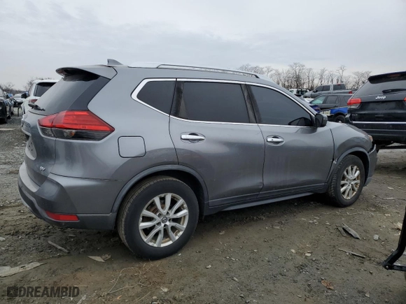 2017 Nissan Rogue SV with VIN KNMAT2MTXHP587399, listed as a Copart auction lot 44592205 with 201639 miles and Salvage Title. Bid and sale history available at carsss.com. Image 3.
