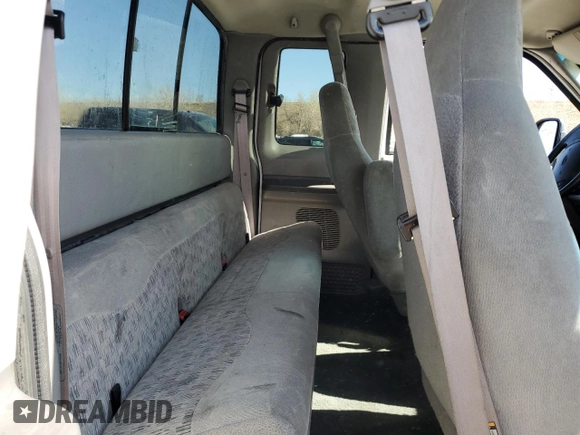 1999 Ford F-250 XL with VIN 1FTNX21S6XEC94109, listed as a Copart auction lot 47988005 with 135,673 mi miles and Salvage title. Bid and sale history available at DreamBid. Image 10.