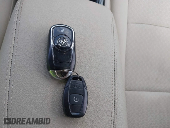 2018 Buick Regal Preferred with VIN W04GL6SX6J1164068, listed as a IAAI auction lot 42249618 with 56,694 mi miles and . Bid and sale history available at DreamBid. Image 11.
