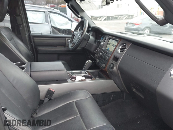 2016 Ford Expedition EL Platinum with VIN 1FMJK1MT4GEF11423, listed as a IAAI auction lot 41780810 with 85,099 mi miles. Bid and sale history available at carsss.com. Image 5.