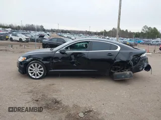 2010 Jaguar XF Premium Luxury with VIN SAJWA0GB9ALR58747, listed as a IAAI auction lot 41261594 with 1 mi miles. Bid and sale history available at carsss.com. Image 14.