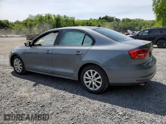 2015 Volkswagen Jetta SE с VIN 3VWD17AJ1FM245438, выставлен на аукционе Copart как лот 58515485 с пробегом 117 796 миль миль и Списание • Salvage title. История ставок и продаж доступна на DreamBid. Изображение 2.