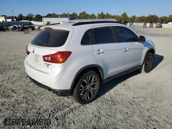 2017 Mitsubishi Outlander SEL с VIN JA4AP4AW8HZ016703, выставлен на аукционе Copart как лот 76070824 с пробегом 102 796 миль миль и Списание • Salvage title. История ставок и продаж доступна на DreamBid. Изображение 3.