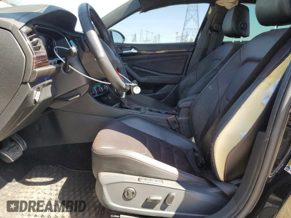 2022 Volkswagen Jetta GLI Autobahn с VIN 3VW2T7BUXNM002834, выставлен на аукционе Copart как лот 53954495 с пробегом 115 176 миль миль и Списание • Salvage title. История ставок и продаж доступна на DreamBid. Изображение 7.