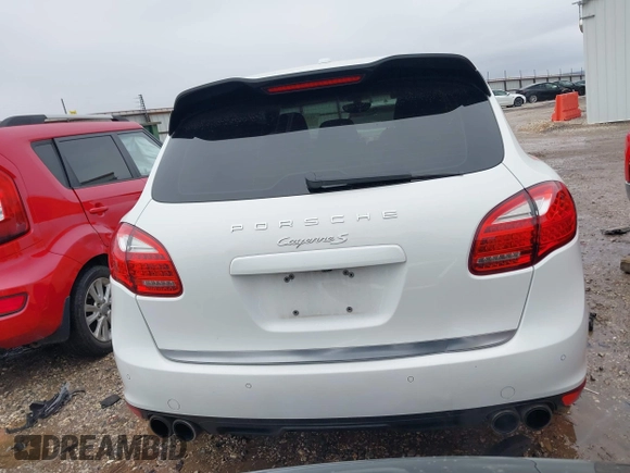 2014 Porsche Cayenne S with VIN WP1AB2A29ELA59269, listed as a IAAI auction lot 41430492 with 146,720 mi miles and . Bid and sale history available at DreamBid. Image 17.
