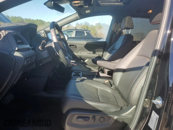 2024 Honda Odyssey Sport with VIN 5FNRL6H74RB057822, listed as a Copart auction lot 43315985 with 10,903 mi miles and Salvage Title. Bid and sale history available at DreamBid. Image 7.