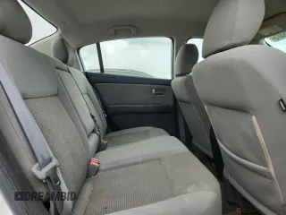 2011 Nissan Sentra S z VIN 3N1AB6AP2BL688735, wystawiony jako Copart lot #61795085 z przebiegiem 83 741 mil mil oraz Czysty tytuł • Clean title. Historia ofert i sprzedaży dostępna na DreamBid. Obrazek 10.