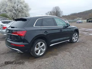2022 Audi Q5 S line Premium Plus with VIN WA1EAAFY6N2034701, listed as a IAAI auction lot 41952830 with 26,077 mi miles and . Bid and sale history available at DreamBid. Image 4.