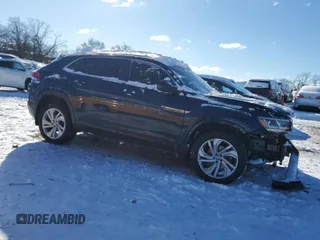 2020 Volkswagen Atlas SEL with VIN 1V2ME2CA8LC219017, listed as a Copart auction lot 87255214 with 46,857 mi miles and Salvage title. Bid and sale history available at DreamBid. Image 4.