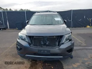2017 Nissan Pathfinder SV z VIN 5N1DR2MN7HC660048, wystawiony jako IAAI lot #41447330 z przebiegiem 138 524 mil mil oraz . Historia ofert i sprzedaży dostępna na DreamBid. Obrazek 12.