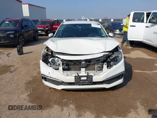 2020 Honda Civic LX z VIN 2HGFC2F68LH565560, wystawiony jako IAAI lot #41517853 z przebiegiem 96 832 mil mil oraz . Historia ofert i sprzedaży dostępna na DreamBid. Obrazek 12.