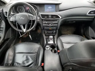 2018 Infiniti QX30 Luxury with VIN SJKCH5CR2JA058150, listed as a Copart auction lot 42231625 with 185,099 mi miles and Clean title. Bid and sale history available at DreamBid. Image 8.