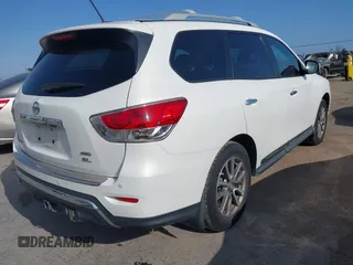 2014 Nissan Pathfinder SV with VIN 5N1AR2MM7EC706483, listed as a IAAI auction lot 42164389 with 192,754 mi miles. Bid and sale history available at carsss.com. Image 4.