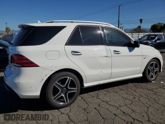 2018 Mercedes-Benz GLE 43 AMG with VIN 4JGDA6EB5JB015946, listed as a Copart auction lot 46954875 with 195,203 mi miles and Clean Title. Bid and sale history available at DreamBid. Image 3.
