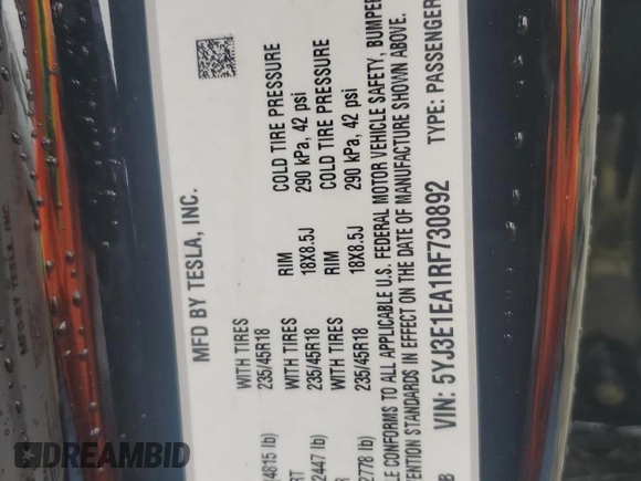 2024 Tesla Model 3 z VIN 5YJ3E1EA1RF730892, wystawiony jako Copart lot #51234655 z przebiegiem 11 464 mil mil oraz Szkoda całkowita • Salvage title. Historia ofert i sprzedaży dostępna na DreamBid. Obrazek 14.