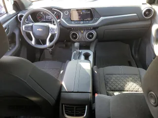 2022 Chevrolet Blazer LT z VIN 3GNKBCR49NS125080, wystawiony jako Copart lot #47093465 z przebiegiem 29 815 mil mil oraz Szkoda całkowita • Salvage title. Historia ofert i sprzedaży dostępna na DreamBid. Obrazek 8.