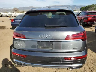 2021 Audi Q5 Premium Plus with VIN WA1E2AFY7M2100121, listed as a Copart auction lot 42444255 with 24,855 mi miles and Salvage Title. Bid and sale history available at carsss.com. Image 6.