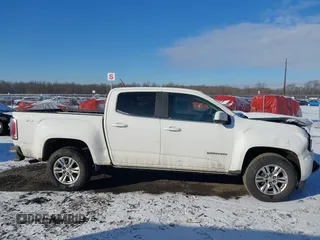 2019 GMC Canyon 4WD SLE with VIN 1GTG6CEN1K1301425, listed as a IAAI auction lot 41358278 with 105,106 mi miles. Bid and sale history available at carsss.com. Image 13.