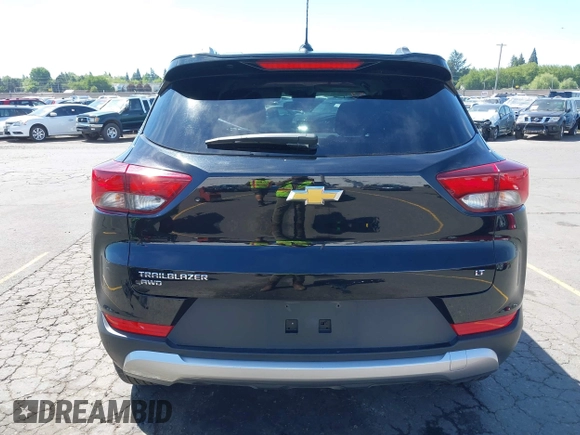 2025 Chevrolet TrailBlazer LT with VIN KL79MRSL5SB048301, listed as a IAAI auction lot 42204775 with 17,417 mi miles and . Bid and sale history available at DreamBid. Image 17.