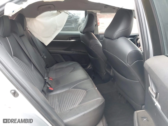 2018 Toyota Camry LE with VIN 4T1B11HK2JU079694, listed as a IAAI auction lot 41930753 with 171,984 mi miles. Bid and sale history available at carsss.com. Image 8.