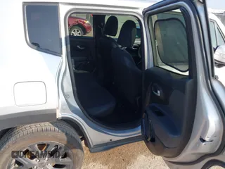 2018 Jeep Renegade Latitude with VIN ZACCJABB5JPJ51584, listed as a IAAI auction lot 41538967 with 85,592 mi miles and . Bid and sale history available at carsss.com. Image 8.